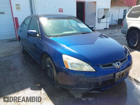 2003 Honda Accord LX z VIN 1HGCM66373A056992, wystawiony jako IAAI lot #42015579 z przebiegiem 202 840 mil mil oraz . Historia ofert i sprzedaży dostępna na DreamBid. Obrazek 1.