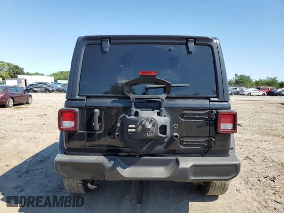 2021 Jeep Wrangler Unlimited Sport Altitude with VIN 1C4HJXDNXMW584814, listed as a Copart auction lot 69967945 with 122,907 mi miles and Salvage title. Bid and sale history available at DreamBid. Image 6.