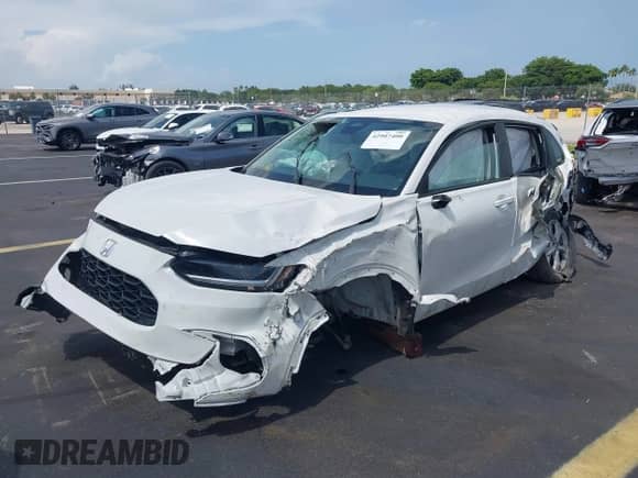 2024 Honda HR-V LX с VIN 3CZRZ1H36RM746667, выставлен на аукционе IAAI как лот 42907400 с пробегом 47 138 миль миль и . История ставок и продаж доступна на DreamBid. Изображение 18.