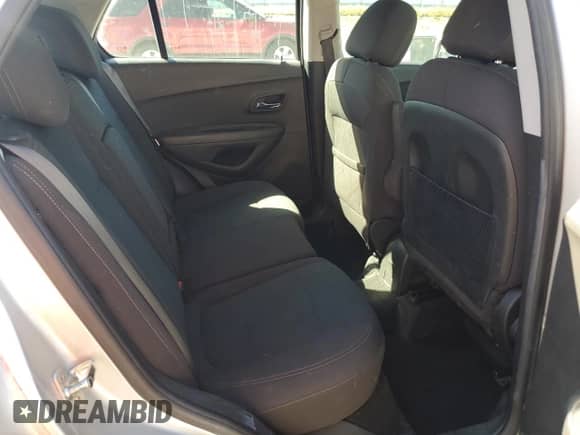 2018 Chevrolet Trax LS with VIN KL7CJNSB4JB715484, listed as a Copart auction lot 81967585 with 92,554 mi miles and Salvage title. Bid and sale history available at DreamBid. Image 10.