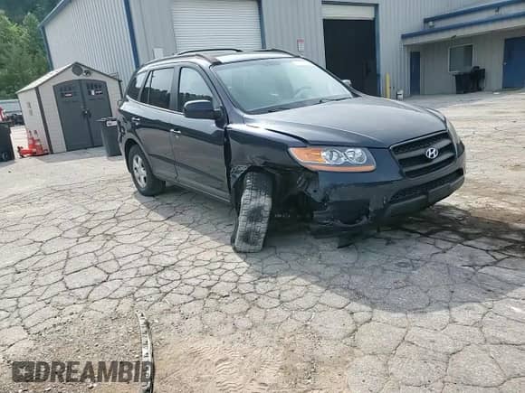 2008 Hyundai Santa Fe GLS с VIN 5NMSG73D28H194358, выставлен на аукционе Copart как лот 67049945 с пробегом 140 882 миль миль и Списание • Salvage title. История ставок и продаж доступна на DreamBid. Изображение 14.