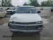 2000 Chevrolet Silverado 1500 with VIN 1GCEC14T4YE302896, listed as a Copart auction lot 55163645 with 249,672 mi miles and Salvage title. Bid and sale history available at DreamBid. Image 5.