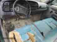 1998 Dodge 2500 с VIN 3B7KC26Z1WM291051, выставлен на аукционе Copart как лот 72761804 с пробегом 139 926 миль миль и Списание • Salvage title. История ставок и продаж доступна на DreamBid. Изображение 8.