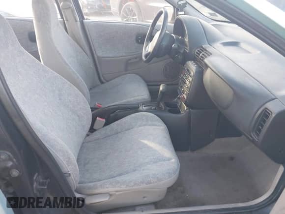 1997 Saturn SL with VIN 1G8ZH528XVZ196784, listed as a IAAI auction lot 41662187 with 112,278 mi miles and . Bid and sale history available at DreamBid. Image 5.