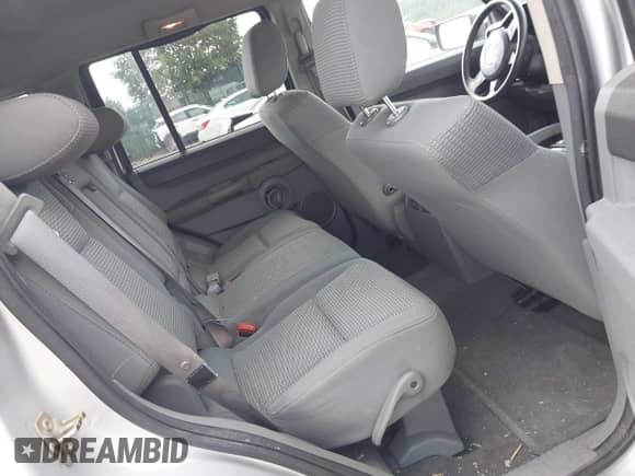 2006 Jeep Commander with VIN 1J8HG48K16C194985, listed as a IAAI auction lot 42889107 with 168,386 mi miles and . Bid and sale history available at DreamBid. Image 8.