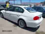2010 BMW 3 Series 328i с VIN WBAPH5C5XAA439453, выставлен на аукционе IAAI как лот 42636515 с пробегом 98 702 миль миль и . История ставок и продаж доступна на DreamBid. Изображение 3.