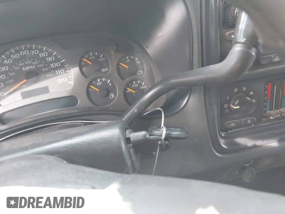 2003 Chevrolet Silverado 2500HD LS with VIN 1GCHC29113E249478, listed as a IAAI auction lot 42145187 with 580,776 mi miles and . Bid and sale history available at DreamBid. Image 11.