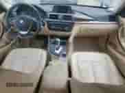 2014 BMW 3 Series 328d z VIN WBA3D3C59EK157366, wystawiony jako Copart lot #85369345 z przebiegiem 191 317 mil mil oraz Czysty tytuł • Clean title. Historia ofert i sprzedaży dostępna na DreamBid. Obrazek 8.
