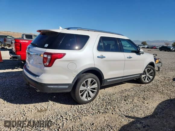 2018 Ford Explorer Limited z VIN 1FM5K8F85JGB56079, wystawiony jako Copart lot #82247365 z przebiegiem 168 338 mil mil oraz Czysty tytuł • Clean title. Historia ofert i sprzedaży dostępna na DreamBid. Obrazek 3.