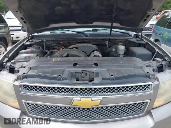 2007 Chevrolet Tahoe LTZ с VIN 1GNFC13J37J399493, выставлен на аукционе IAAI как лот 42656195 с пробегом 231 950 миль миль и . История ставок и продаж доступна на DreamBid. Изображение 10.