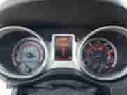 2013 Dodge Journey American Value z VIN 3C4PDCAB1DT665342, wystawiony jako IAAI lot #43204169 z przebiegiem 165 036 mil mil oraz . Historia ofert i sprzedaży dostępna na DreamBid. Obrazek 15.