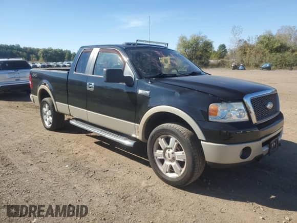 2008 Ford F-150 XLT with VIN 1FTPX14V98FA66626, listed as a Copart auction lot 86281995 with 113,247 mi miles and Clean title. Bid and sale history available at DreamBid. Image 4.
