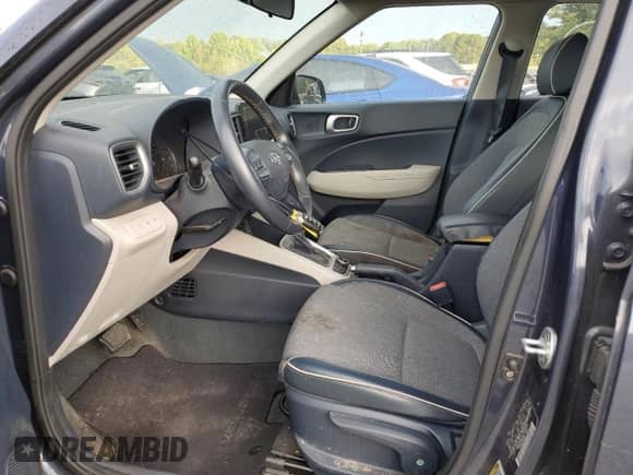 2020 Hyundai Venue SEL with VIN KMHRC8A39LU020360, listed as a Copart auction lot 73158624 with 209,500 mi miles and Clean title. Bid and sale history available at DreamBid. Image 7.