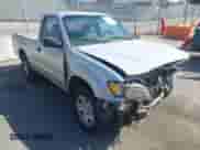 2001 Toyota Tacoma z VIN 5TENL42N21Z795860, wystawiony jako IAAI lot #43221268 z przebiegiem 279 211 mil mil oraz . Historia ofert i sprzedaży dostępna na DreamBid. Obrazek 1.