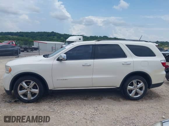 2012 Dodge Durango Citadel with VIN 1C4RDHEG8CC321691, listed as a IAAI auction lot 42853865 with 193,795 mi miles and . Bid and sale history available at DreamBid. Image 14.