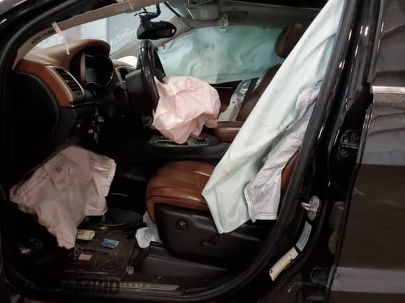 2016 Jeep Grand Cherokee Summit with VIN 1C4RJFJG7GC306060, listed as a Copart auction lot 58497805 with Not provided miles and Clean title. Bid and sale history available at DreamBid. Image 7.