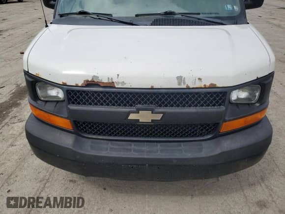 2012 Chevrolet Express Cargo с VIN 1GCSGAFX2C1141147, выставлен на аукционе Copart как лот 54799115 с пробегом 286 137 миль миль и Чистый • Clean title. История ставок и продаж доступна на DreamBid. Изображение 12.