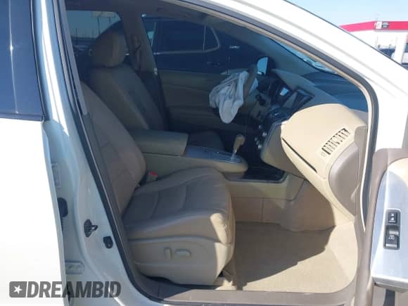 2011 Nissan Murano LE с VIN JN8AZ1MU2BW057849, выставлен на аукционе IAAI как лот 41215629 с пробегом 195 651 миль миль и . История ставок и продаж доступна на DreamBid. Изображение 5.