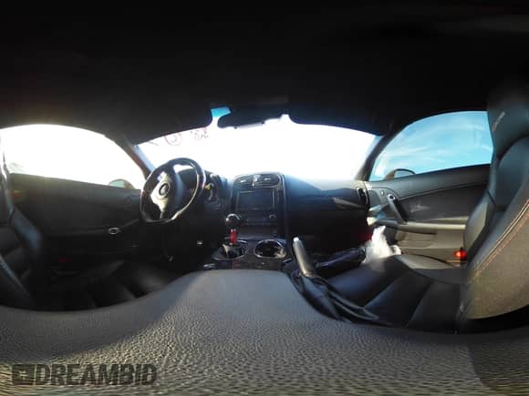 2008 Chevrolet Corvette Z06 с VIN 1G1YY26E885118265, выставлен на аукционе IAAI как лот 43007660 с пробегом 45 331 миль миль и . История ставок и продаж доступна на DreamBid. Изображение 18.