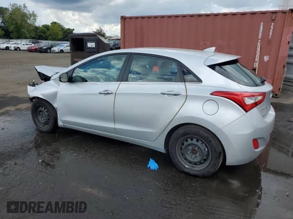 2015 Hyundai Elantra with VIN KMHD35LH5FU250001, listed as a Copart auction lot 70259825 with 145,305 mi miles and Salvage title. Bid and sale history available at DreamBid. Image 2.
