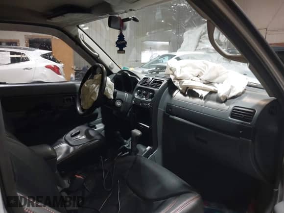 2003 Nissan Frontier XE с VIN 1N6ED26YX3C448619, выставлен на аукционе IAAI как лот 41655250 с пробегом 265 039 миль миль и . История ставок и продаж доступна на DreamBid. Изображение 5.