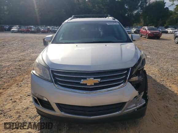 2017 Chevrolet Traverse LT с VIN 1GNKRGKD8HJ305931, выставлен на аукционе Copart как лот 82054735 с пробегом 51 692 миль миль и Списание • Salvage title. История ставок и продаж доступна на DreamBid. Изображение 5.