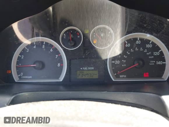 2005 Hyundai Santa Fe GLS с VIN KM8SC13E95U861640, выставлен на аукционе IAAI как лот 42248903 с пробегом 234 732 миль миль и . История ставок и продаж доступна на DreamBid. Изображение 7.