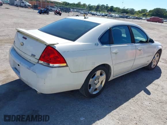 2006 Chevrolet Impala SS with VIN 2G1WD58C269232021, listed as a IAAI auction lot 43303857 with 137,410 mi miles and . Bid and sale history available at DreamBid. Image 4.
