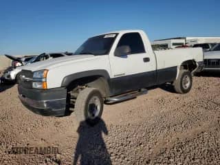 2003 Chevrolet Silverado 2500HD Work Truck z VIN 1GCHC24U73E356309, wystawiony jako Copart lot #75935254 z przebiegiem 260 896 mil mil oraz Szkoda całkowita • Salvage title. Historia ofert i sprzedaży dostępna na DreamBid. Obrazek 1.