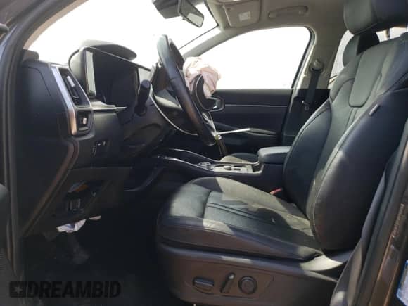 2022 Kia Sorento S с VIN KNDRG4LG7N5089398, выставлен на аукционе Copart как лот 57153365 с пробегом 42 649 миль миль и Списание • Salvage title. История ставок и продаж доступна на DreamBid. Изображение 7.