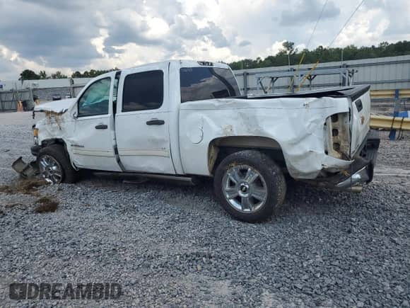 2012 Chevrolet Silverado 1500 LT с VIN 3GCPCSEA1CG105584, выставлен на аукционе Copart как лот 68685845 с пробегом 247 987 миль миль и Списание • Salvage title. История ставок и продаж доступна на DreamBid. Изображение 2.