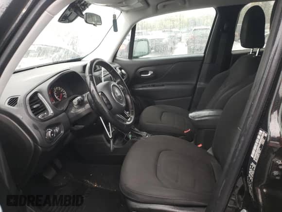 2017 Jeep Renegade Altitude с VIN ZACCJBBB2HPE66734, выставлен на аукционе Copart как лот 86079365 с пробегом 76 471 миль миль и Списание • Salvage title. История ставок и продаж доступна на DreamBid. Изображение 7.