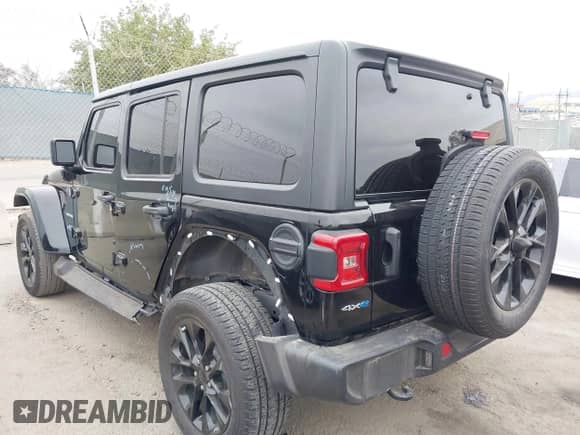 2021 Jeep Wrangler Unlimited Sahara с VIN 1C4JJXP60MW783392, выставлен на аукционе IAAI как лот 42804046 с пробегом 45 976 миль миль и . История ставок и продаж доступна на DreamBid. Изображение 3.