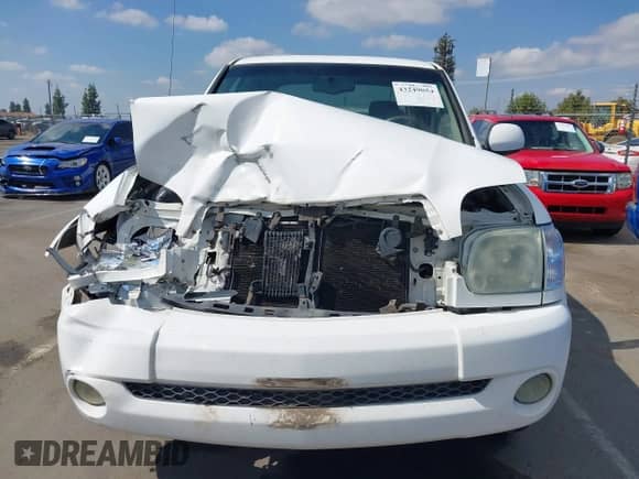 2005 Toyota Tundra Limited z VIN 5TBDT48135S479170, wystawiony jako IAAI lot #43249054 z przebiegiem 176 004 mil mil oraz . Historia ofert i sprzedaży dostępna na DreamBid. Obrazek 13.