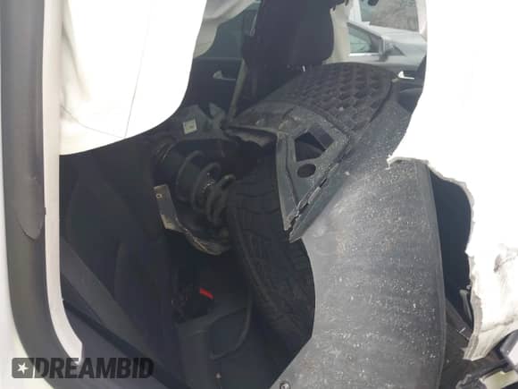 2017 Volkswagen Tiguan Wolfsburg Edition с VIN WVGRV7AX6HK013019, выставлен на аукционе IAAI как лот 43557249 с пробегом 111 435 миль миль и . История ставок и продаж доступна на DreamBid. Изображение 8.