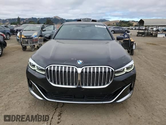 2020 BMW 7 Series 750i xDrive с VIN WBA7U2C09LGM27843, выставлен на аукционе Copart как лот 68723705 с пробегом 34 498 миль миль и Списание • Salvage title. История ставок и продаж доступна на DreamBid. Изображение 5.