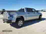 2019 Ram 1500 Tradesman z VIN 1C6RREGT5KN526857, wystawiony jako Copart lot #81914084 z przebiegiem 51 029 mil mil oraz Nie do naprawy • Non repairable. Historia ofert i sprzedaży dostępna na DreamBid. Obrazek 3.