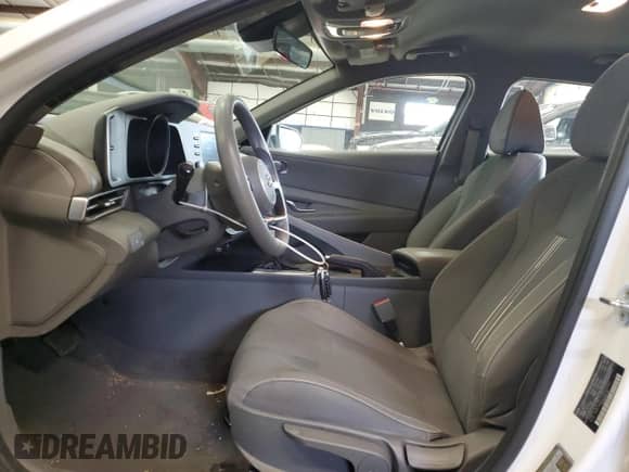 2021 Hyundai Elantra SEL с VIN 5NPLM4AG6MH033162, выставлен на аукционе Copart как лот 90428515 с пробегом 134 021 миль миль и Чистый • Clean title. История ставок и продаж доступна на DreamBid. Изображение 7.