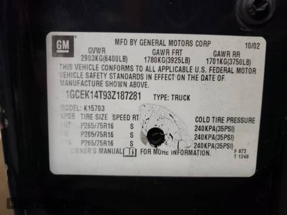 2003 Chevrolet Silverado 1500 LS z VIN 1GCEK14T93Z187281, wystawiony jako Copart lot #84261304 z przebiegiem 176 871 mil mil oraz Szkoda całkowita • Salvage title. Historia ofert i sprzedaży dostępna na DreamBid. Obrazek 12.