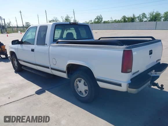 1996 GMC Sierra 1500 z VIN 1GTEC19R8TE555502, wystawiony jako IAAI lot #41964843 z przebiegiem 214 617 mil mil oraz . Historia ofert i sprzedaży dostępna na DreamBid. Obrazek 3.