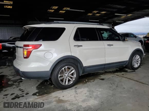 2012 Ford Explorer XLT z VIN 1FMHK7D84CGA09023, wystawiony jako Copart lot #82465245 z przebiegiem 145 391 mil mil oraz Szkoda całkowita • Salvage title. Historia ofert i sprzedaży dostępna na DreamBid. Obrazek 3.