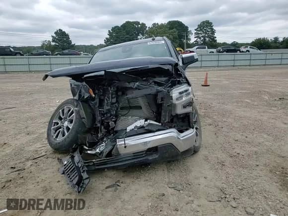 2022 Chevrolet Silverado 1500 LT with VIN 1GCPDDEK5NZ576478, listed as a Copart auction lot 67030565 with Not provided miles and Salvage title. Bid and sale history available at DreamBid. Image 13.