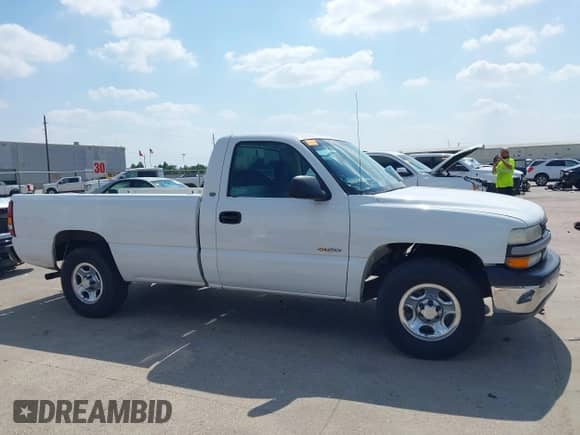2002 Chevrolet Silverado 1500 LS with VIN 1GCEC14V02Z292515, listed as a IAAI auction lot 42332156 with Not provided miles and . Bid and sale history available at DreamBid. Image 13.