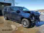 2024 Chevrolet Suburban LS z VIN 1GNSKBET0RR106398, wystawiony jako Copart lot #46058085 z przebiegiem Nie podano mil oraz Szkoda całkowita • Salvage title. Historia ofert i sprzedaży dostępna na DreamBid. Obrazek 4.