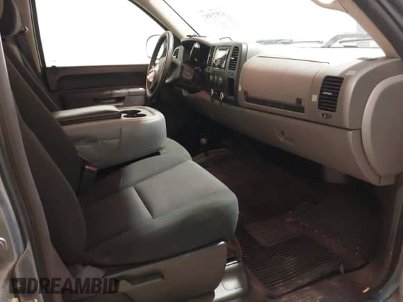 2011 Chevrolet Silverado 1500 LS z VIN 3GCPKREA7BG342977, wystawiony jako IAAI lot #42875452 z przebiegiem 203 897 mil mil oraz . Historia ofert i sprzedaży dostępna na DreamBid. Obrazek 5.