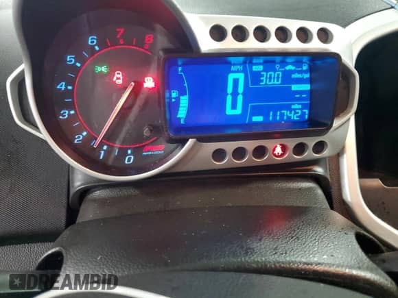 2013 Chevrolet Sonic RS z VIN 1G1JH6SB9D4234319, wystawiony jako Copart lot #71273175 z przebiegiem 117 427 mil mil oraz Szkoda całkowita • Salvage title. Historia ofert i sprzedaży dostępna na DreamBid. Obrazek 9.