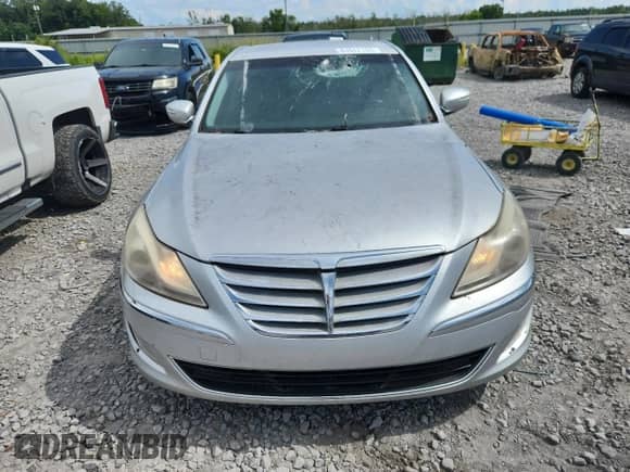 2014 Hyundai Genesis 3.8L с VIN KMHGC4DD0EU264468, выставлен на аукционе Copart как лот 64642135 с пробегом 263 405 миль миль и Списание • Salvage title. История ставок и продаж доступна на DreamBid. Изображение 5.