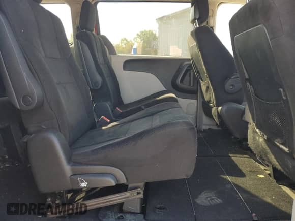 2011 Dodge Grand Caravan Crew with VIN 2D4RN5DG5BR646790, listed as a Copart auction lot 82227525 with Not provided miles and Clean title. Bid and sale history available at DreamBid. Image 11.