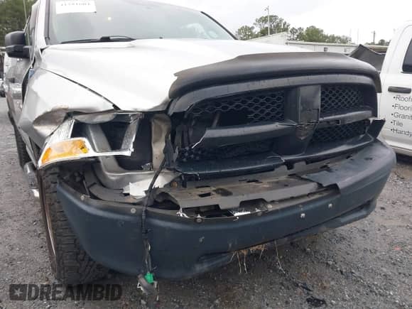 2012 Ram 1500 ST с VIN 3C6JD6AP9CG272920, выставлен на аукционе IAAI как лот 41251604 с пробегом 150 248 миль миль и . История ставок и продаж доступна на DreamBid. Изображение 6.
