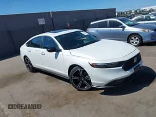 2025 Honda Accord Sport with VIN 1HGCY2F57SA033080, listed as a IAAI auction lot 43138893 with 17,107 mi miles and . Bid and sale history available at DreamBid. Image 1.